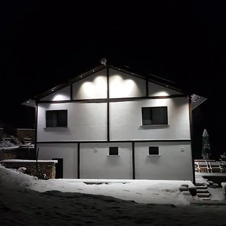 Villa иглика