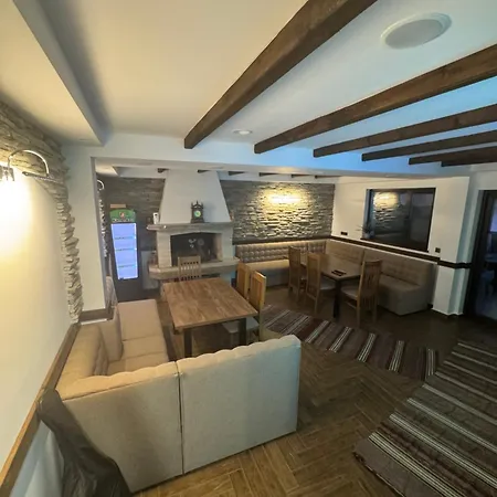 Villa иглика *
